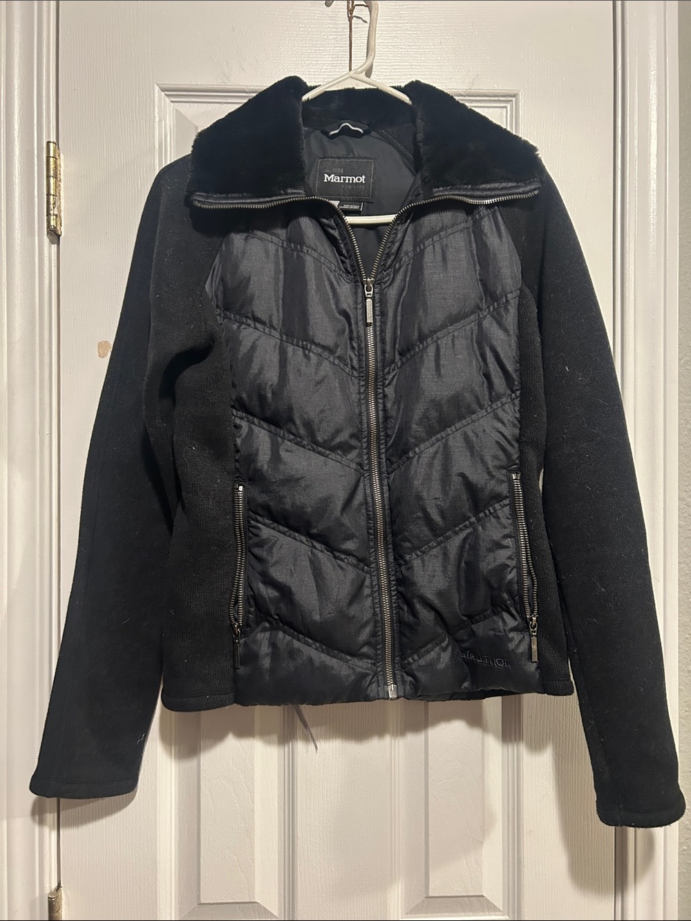 Marmot Thea Women's small Black 700 Fill Down Hybrid Fleece Puffer Jacket Coat